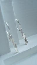 Load image into Gallery viewer, Ellipsis Silver Earrings