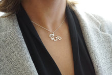 Load image into Gallery viewer, Icelandic Horse silver necklace