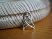 Load image into Gallery viewer, Apollo Rocket necklace