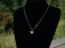 Load image into Gallery viewer, Butterfly necklace