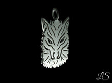 Load image into Gallery viewer, Wolf necklace