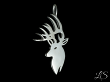 Load image into Gallery viewer, Deer necklace
