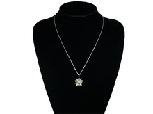 Load image into Gallery viewer, Star Snowflake necklace
